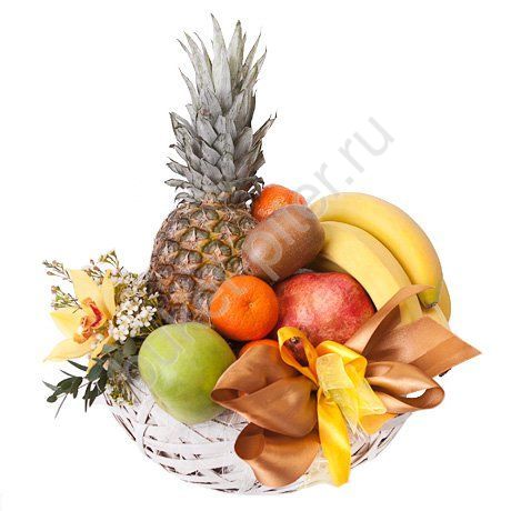 Фруктовая корзина (киви, мандарины, ананас и др)