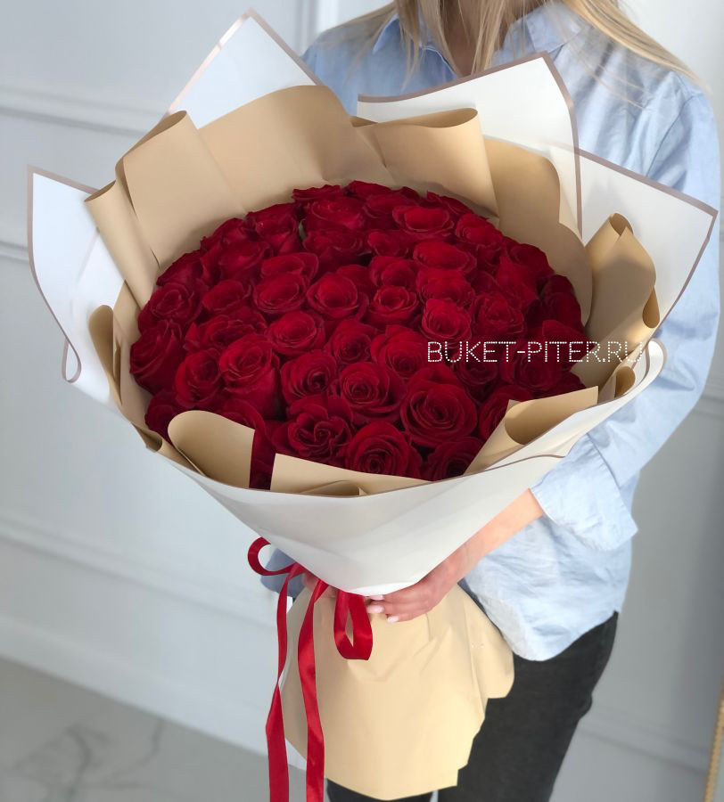 Букет Красных Роз в Матовой упаковке