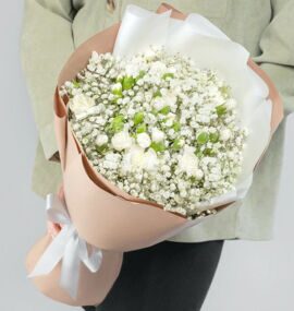 Букет Белых Кустовых Гвоздик с Гипсофилой