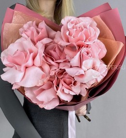 Букет из Розовых Французских Роз