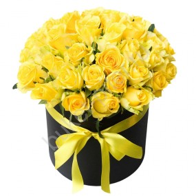 Шляпная Коробка с 45 Желтыми Розами